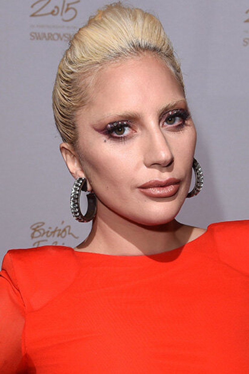 10 stars who have had chin plastic surgery 10 stars who have had chin plastic surgery