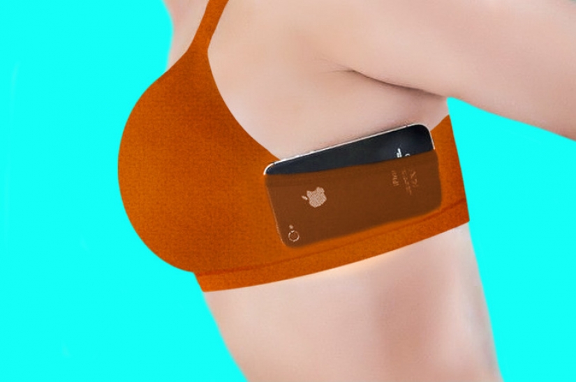 11 crazy gadgets for your phone