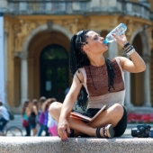 11 hábitos diarios que dañan nuestra salud 11 hábitos diarios que dañan nuestra salud