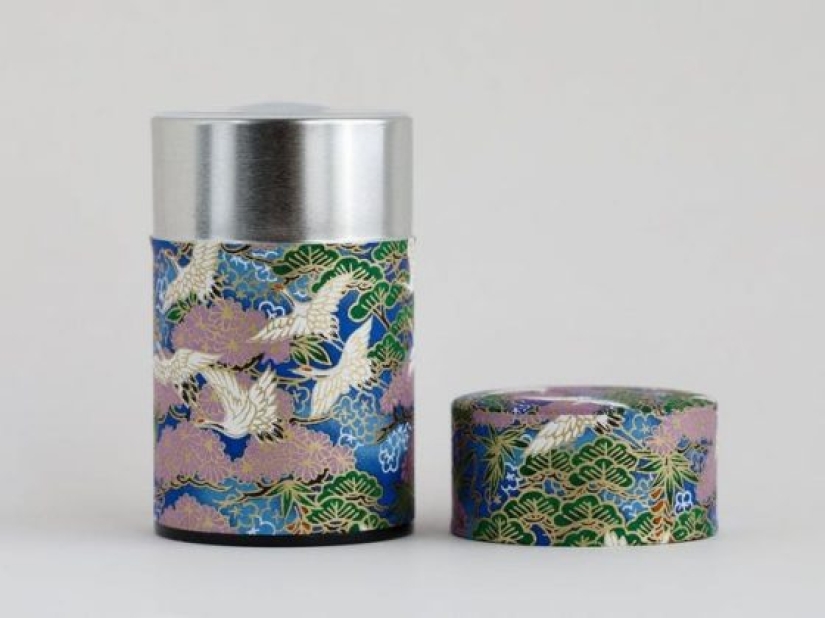 11 unique gifts for tea lovers - from tea set to "tea" T-shirts