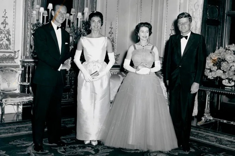 11 US Presidents and one Queen: whom Elizabeth taught to bake and whom she hugged 11 US Presidents and one Queen: whom Elizabeth taught to bake and whom she hugged