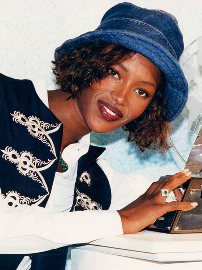 12 fashion trends from the ' 90s that you'll soon see everywhere 12 fashion trends from the ' 90s that you'll soon see everywhere