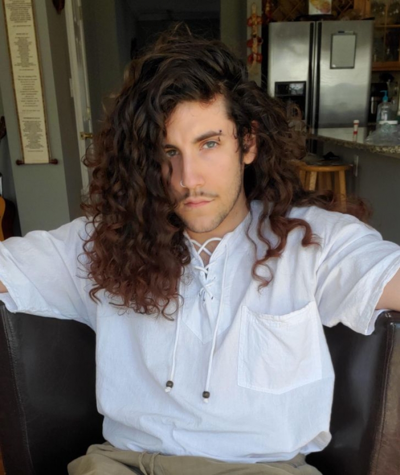 12 men who ditched short hair for gorgeous manes 12 men who ditched short hair for gorgeous manes