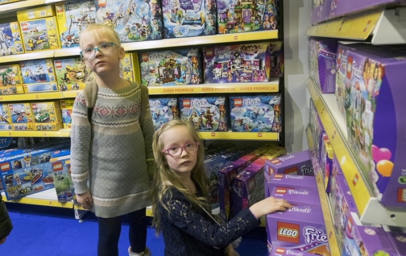 12 things rich people don't spend their money on