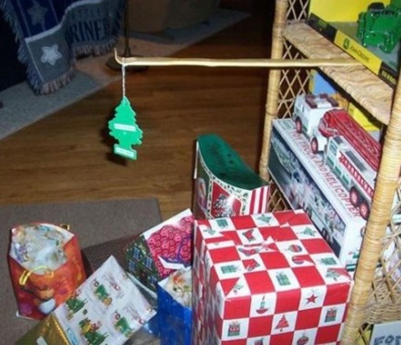 13 de la más fea de árboles de Navidad
