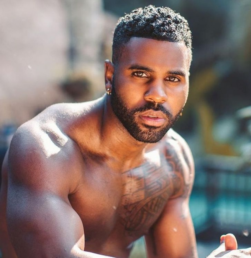 15 most handsome male faces of 2020, chosen by people from all over the world 15 most handsome male faces of 2020, chosen by people from all over the world