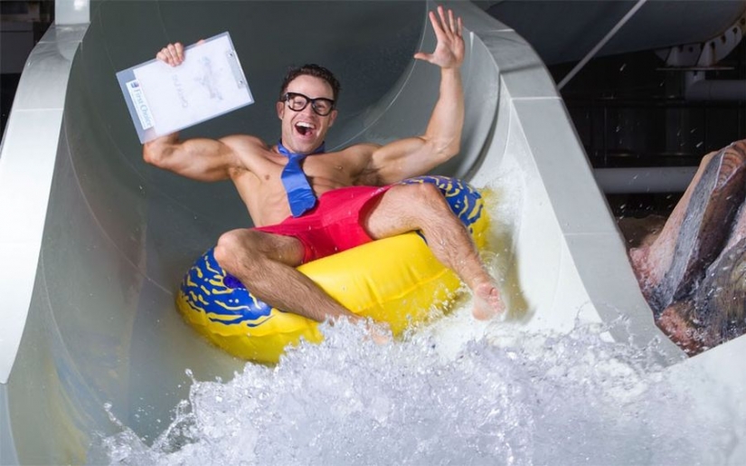 15 profesiones extrañas que pagan dinero muy real por ellos