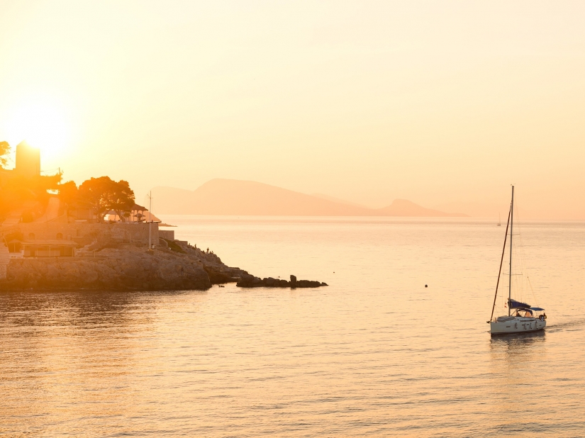 15 reasons to visit the Greek islands