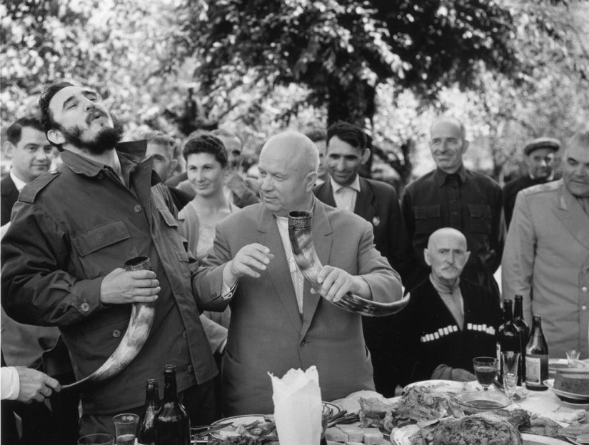 18 unique Soviet-era photographs presented at the Lumiere Brothers Photography Center 18 unique Soviet-era photographs presented at the Lumiere Brothers Photography Center