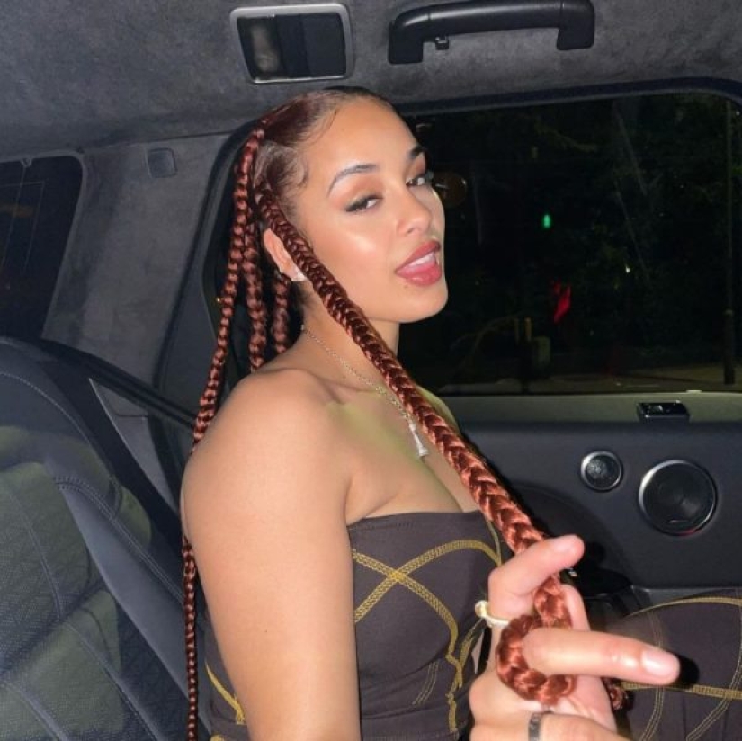 19 hottest female singers of 2021