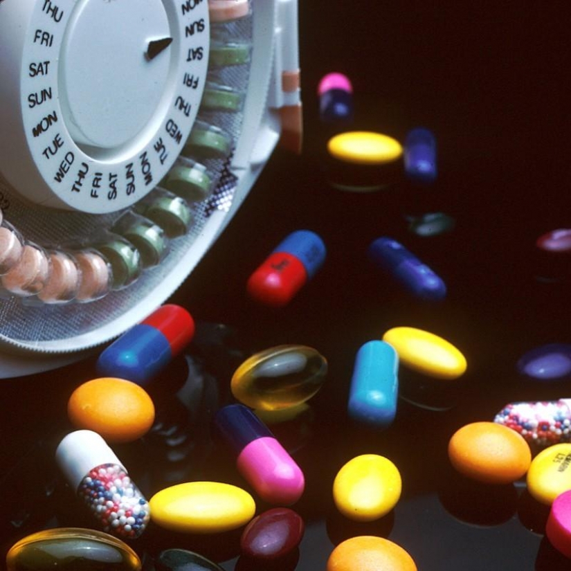 19 items, which should not be thrown in the trash 19 items, which should not be thrown in the trash