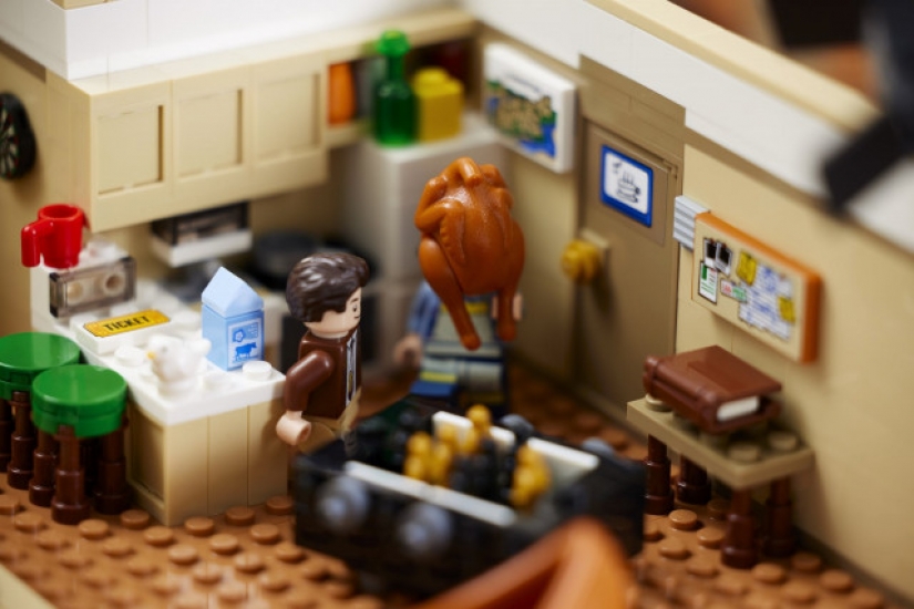 2048 parts and two apartments: LEGO releases a set based on the TV series "Friends» 2048 parts and two apartments: LEGO releases a set based on the TV series "Friends»