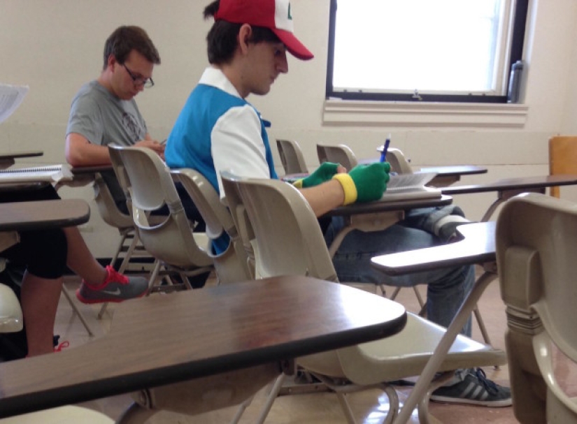 22 desesperados fanáticos de los videojuegos los llevan a la vida real