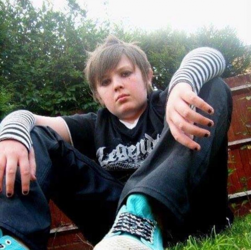 24 people shared shameful photos of their youth, and it's very funny 24 people shared shameful photos of their youth, and it's very funny