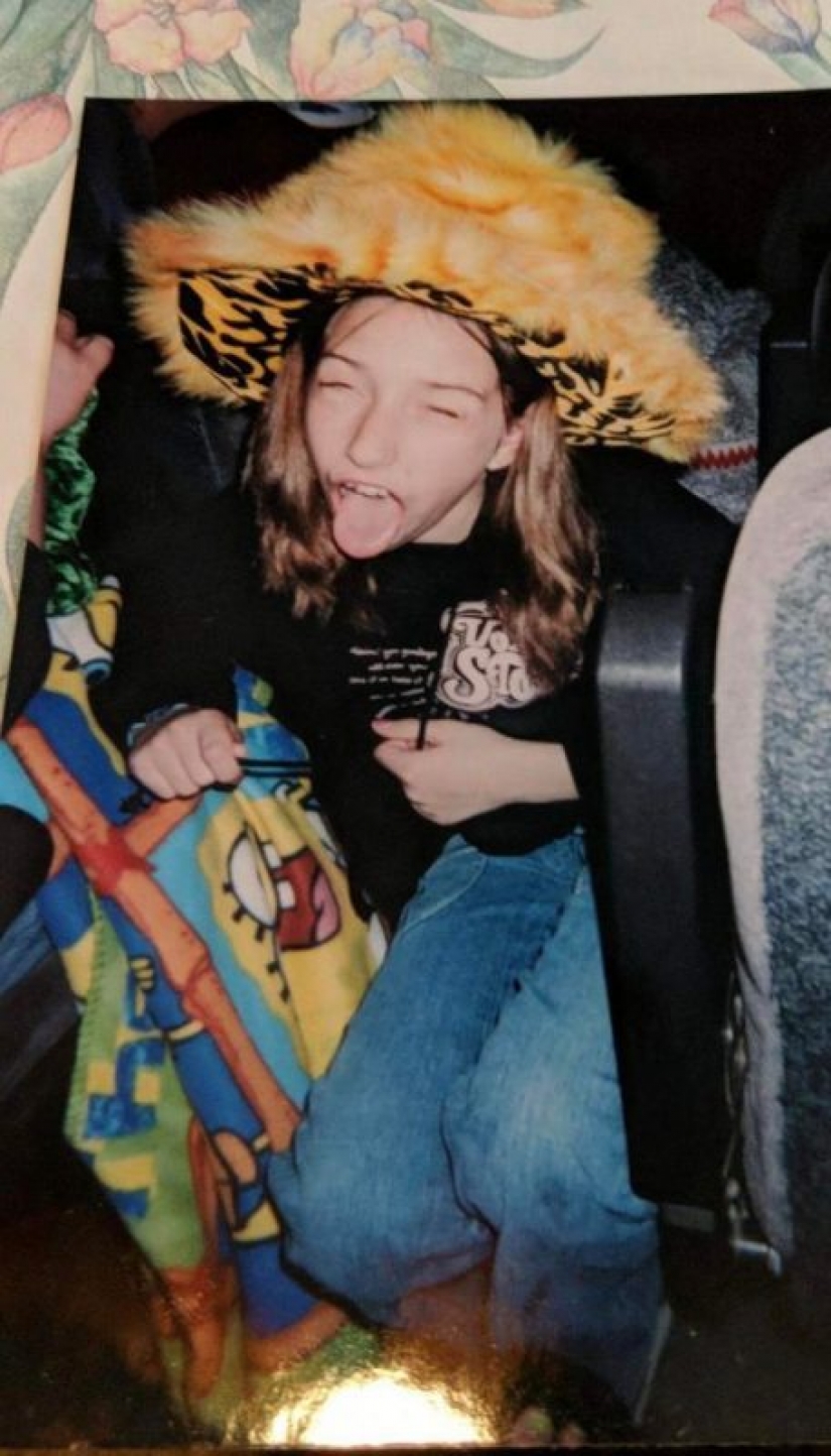 24 people shared shameful photos of their youth, and it's very funny 24 people shared shameful photos of their youth, and it's very funny