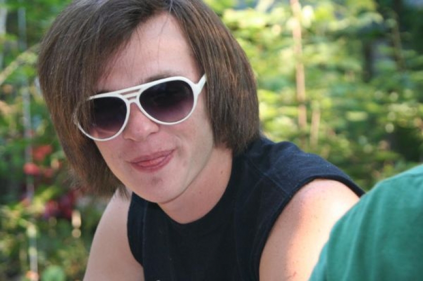 24 people shared shameful photos of their youth, and it's very funny 24 people shared shameful photos of their youth, and it's very funny