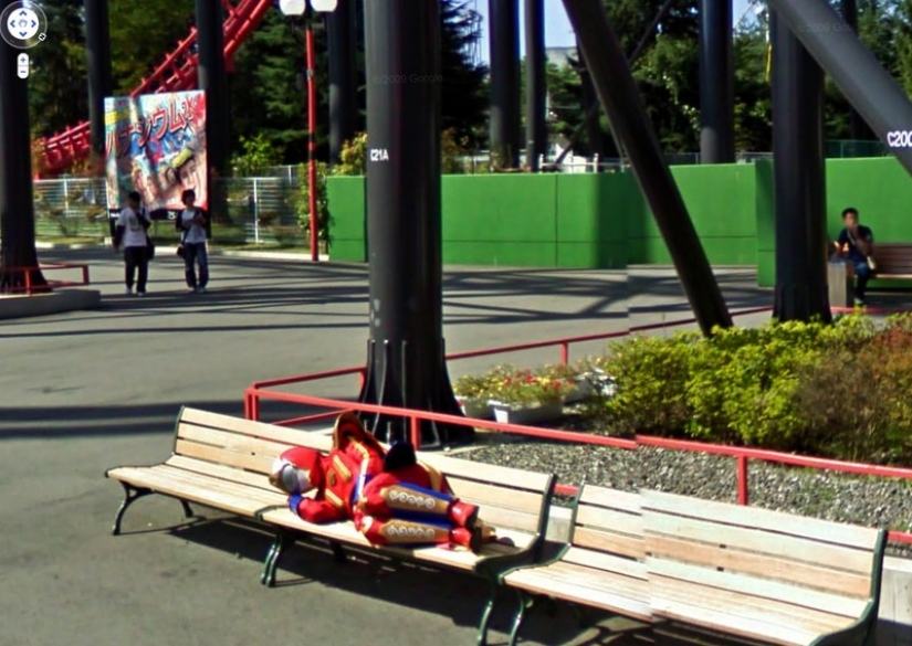 25 de las Fotos Más Locas Tomadas en las Cámaras de Google Street View 25 de las Fotos Más Locas Tomadas en las Cámaras de Google Street View