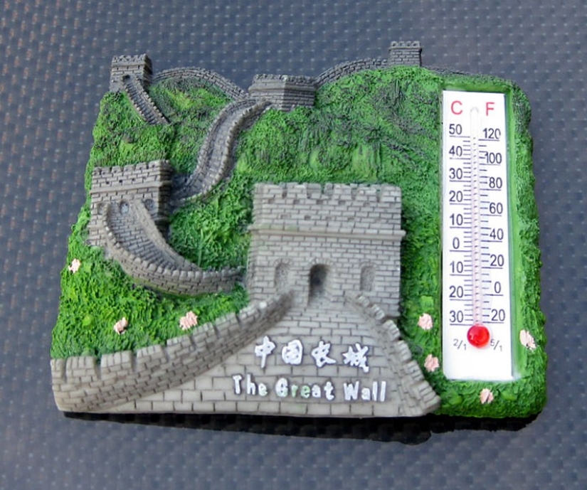 25 most popular souvenirs from around the world 25 most popular souvenirs from around the world