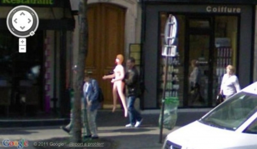 25 of the Craziest Shots Taken on Google Street View Cameras