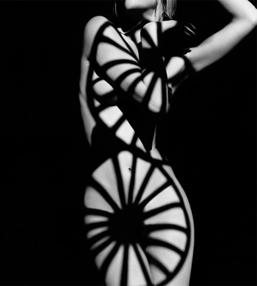29 creative photographers who can play with shadows 29 creative photographers who can play with shadows