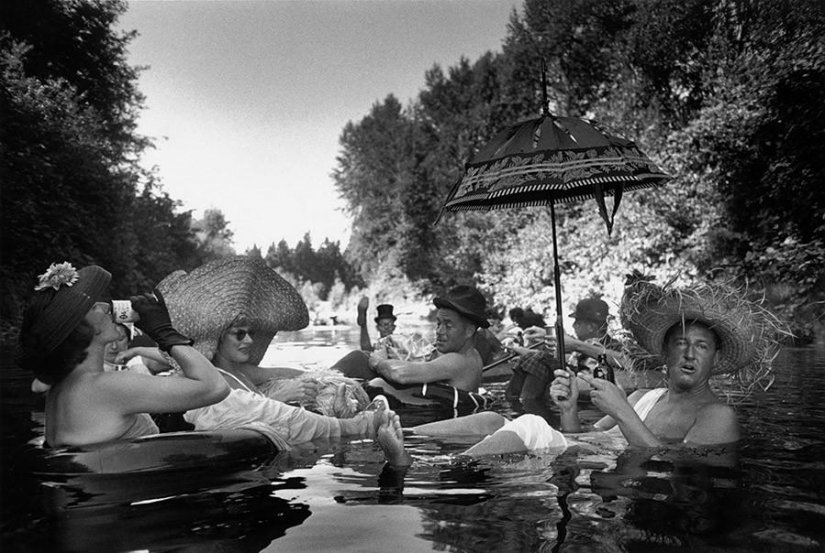 40 retrofit showing how strange the world was before