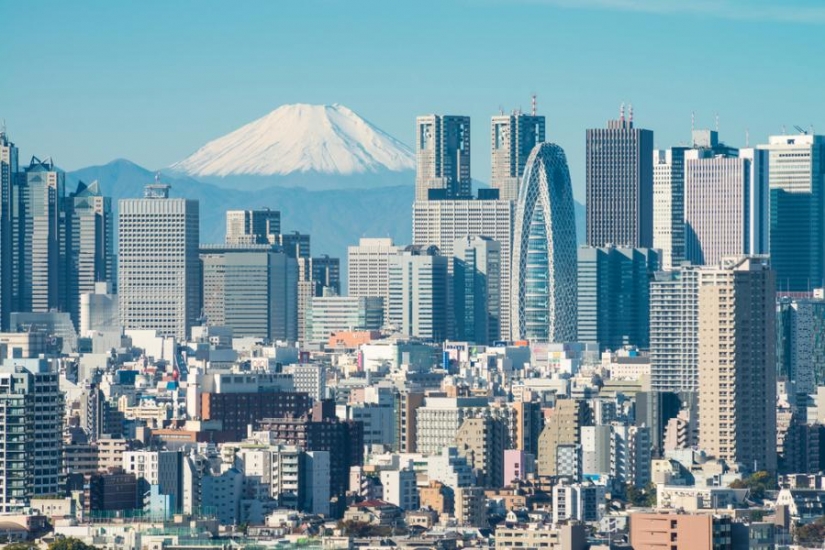 6 countries where people live the longest