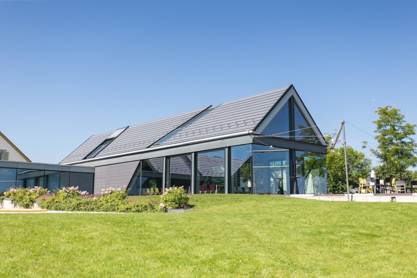 6 houses with panoramic windows and views