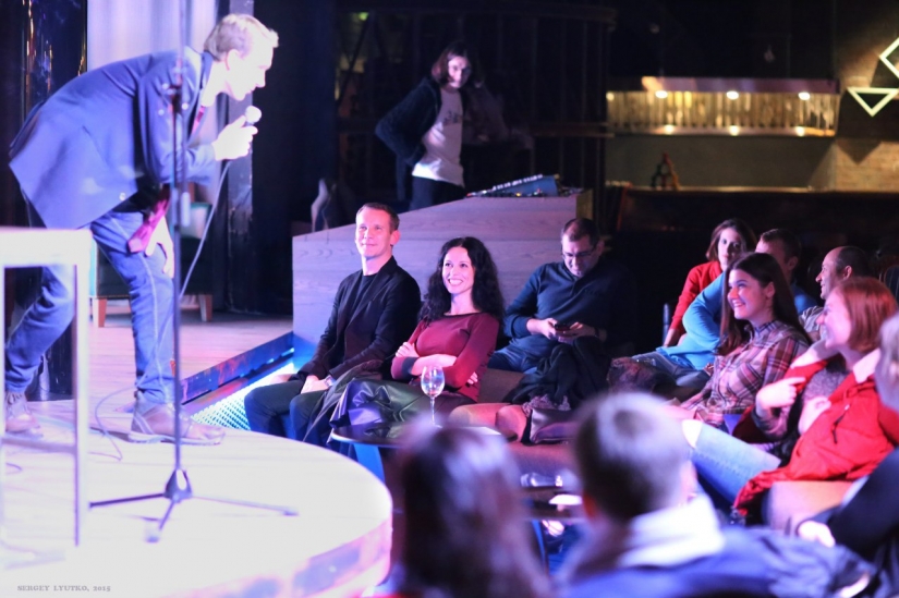 7 artistas de stand-up rusos realmente divertidos cuyas actuaciones vale la pena ver