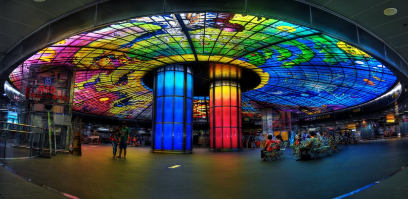 7 most beautiful metro stations around the world