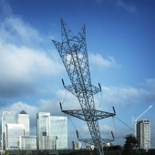 8 fotos de edificios que desafían la realidad