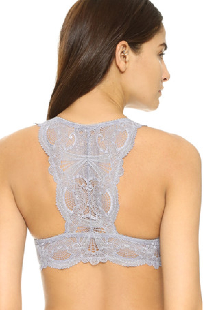 8 modelos de sujetador que deben estar en el armario de cualquier mujer