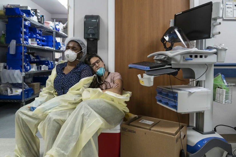 8 photos showing the reality of COVID-19 in hospitals
