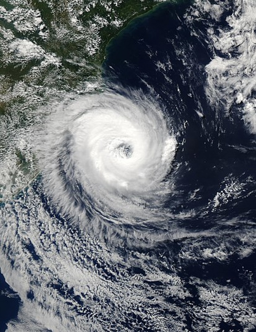 9 phenomena that humanity has seen only once