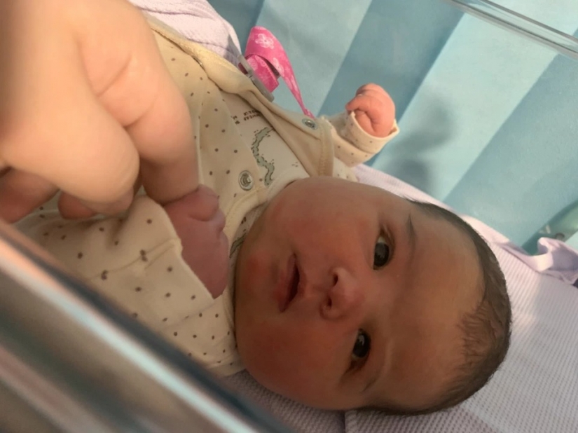 A big miracle: in the UK, a baby hero weighing 6 kg was born