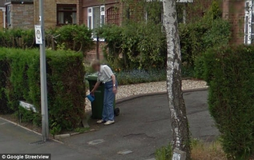A British woman saw her mother who died a year and a half ago on the Google Earth panorama A British woman saw her mother who died a year and a half ago on the Google Earth panorama