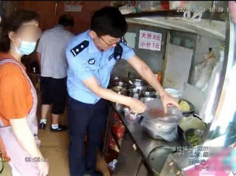 A businessman from China hooked his diner's customers on narcotic noodles A businessman from China hooked his diner's customers on narcotic noodles