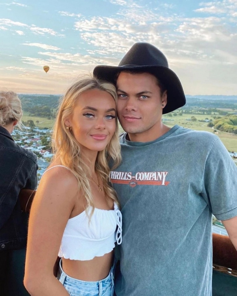 A couple of lovers or a brother and sister? Instagram users guess who the people in the photos are to each other A couple of lovers or a brother and sister? Instagram users guess who the people in the photos are to each other