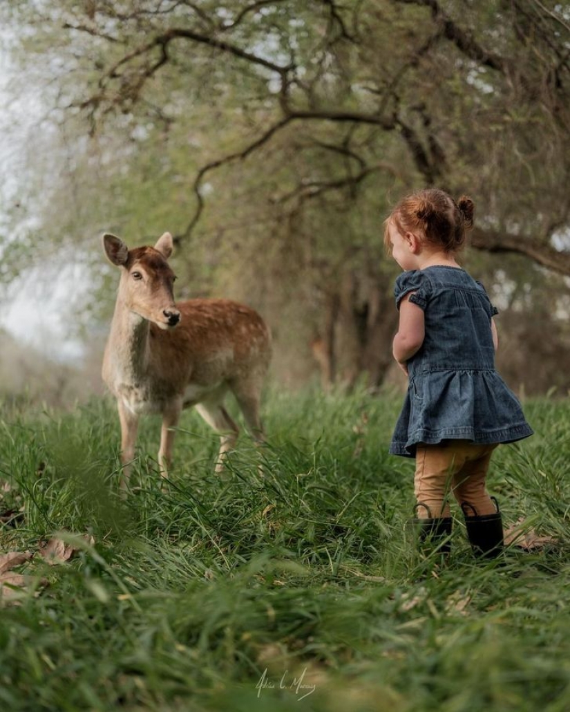 A father of four takes pictures of his children, proving that every day is magical