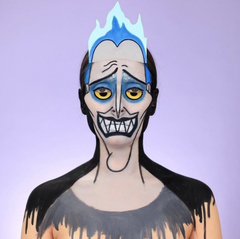 A master of disguise, cosplayers Annie Thomas