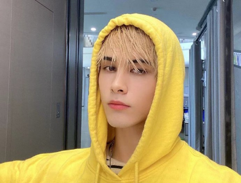 A Russian who became the star of the Chinese "Star Factory" named Lelouch, barely escaped from the hellish project A Russian who became the star of the Chinese "Star Factory" named Lelouch, barely escaped from the hellish project