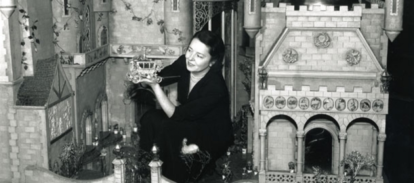 A stunning dollhouse that costs more than three rubles in Moscow