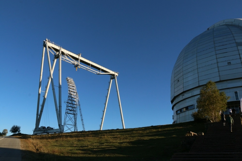A través de las vacas a las estrellas: cómo vive la astrofísica caucásica A través de las vacas a las estrellas: cómo vive la astrofísica caucásica