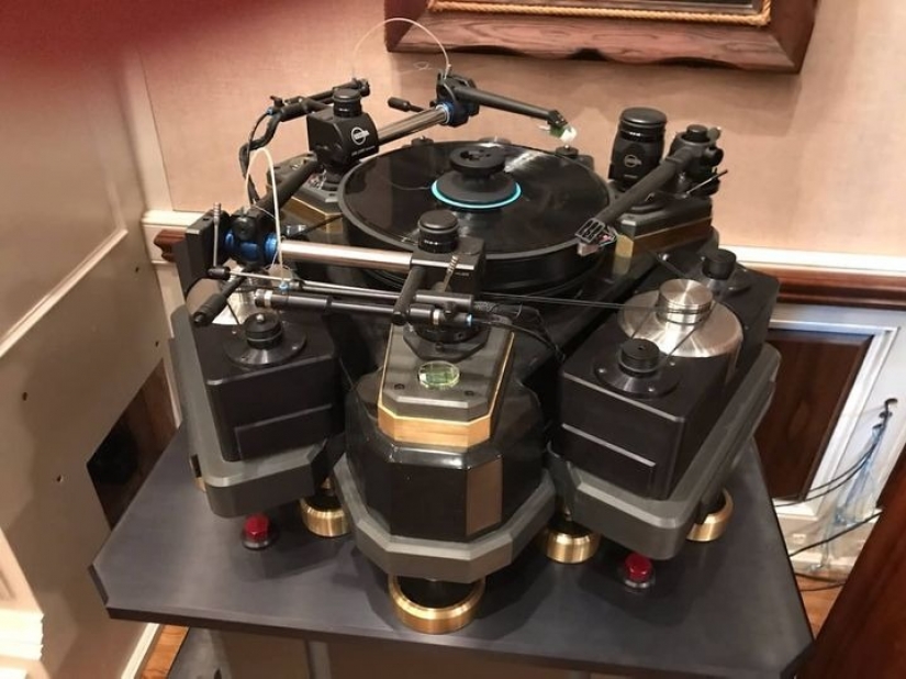 Absolute hearing: Audiophile spent 25 years creating a stereo system with the purest sound