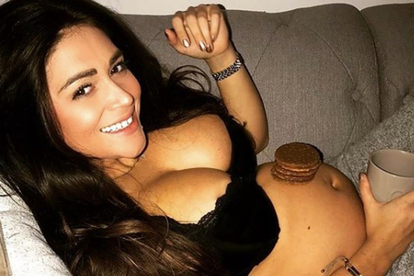 After the kids-like candy: la modelo mostró cómo se puso en forma con la ayuda del yoga