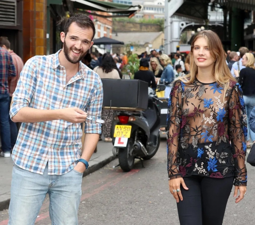 Al borde de una falta: la modelo caminó por las calles de Londres en una blusa transparente sin sujetador