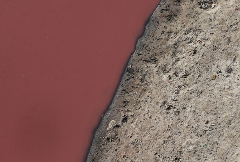 All colors of dirt: how Indians kill the sacred river Ganges