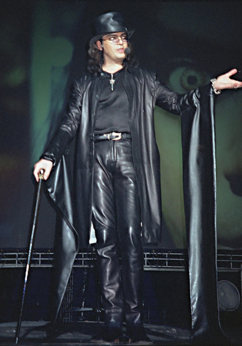 All the best at once: how Russian stars dressed in the 1990s