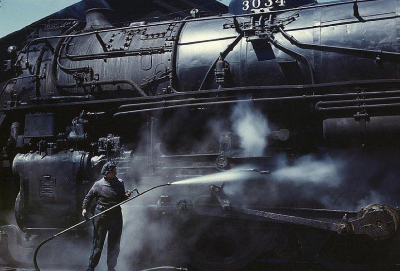 America during the First Economic Crisis