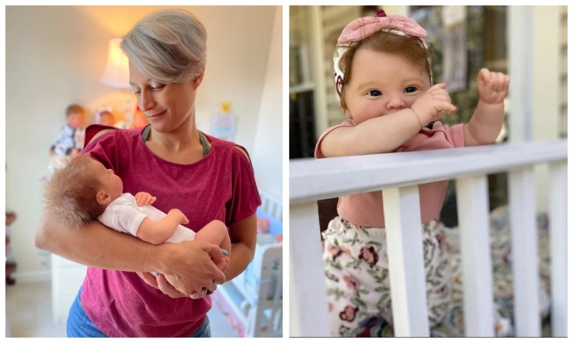 American woman takes care of realistic babies to drown out the pain of parting with her own children American woman takes care of realistic babies to drown out the pain of parting with her own children