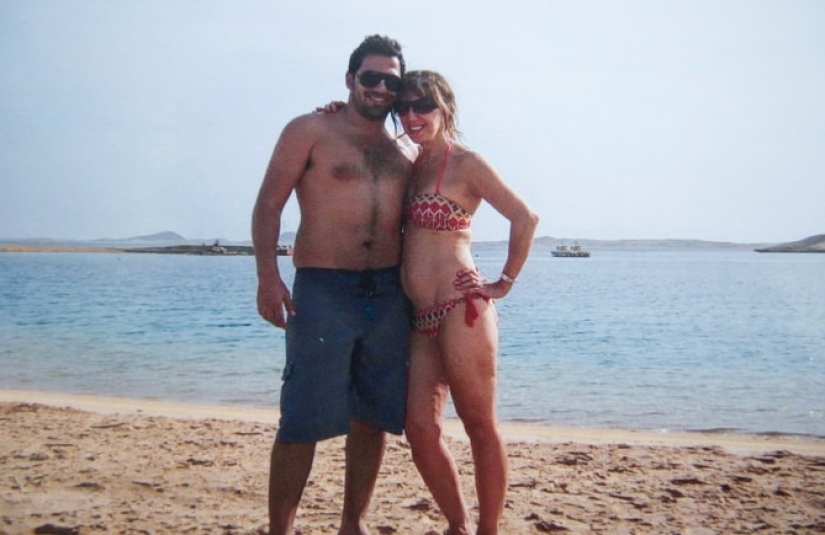 Amor jorobado: un pensionista tendrá que pagar a un hombre guapo de Egipto que la sedujo con camellos Amor jorobado: un pensionista tendrá que pagar a un hombre guapo de Egipto que la sedujo con camellos